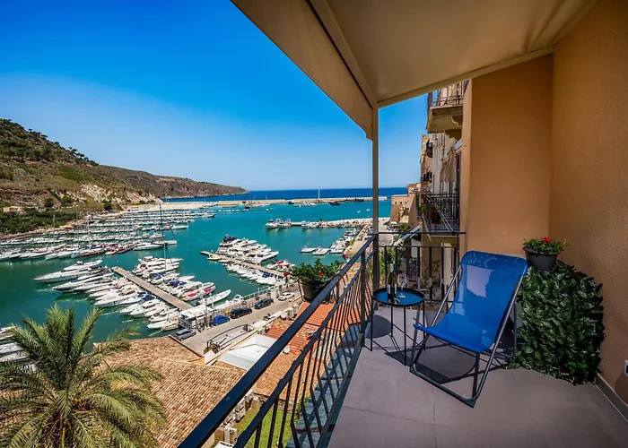 Suite Altamarea "Sea View Studios"